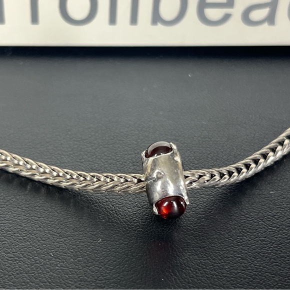 Trollbeads Retired Silver Bead With Garnets- 51712 - Picture 4 of 10